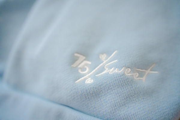 [PRE-ORDER] Sea Salt Cream Heavyweight Hoodie