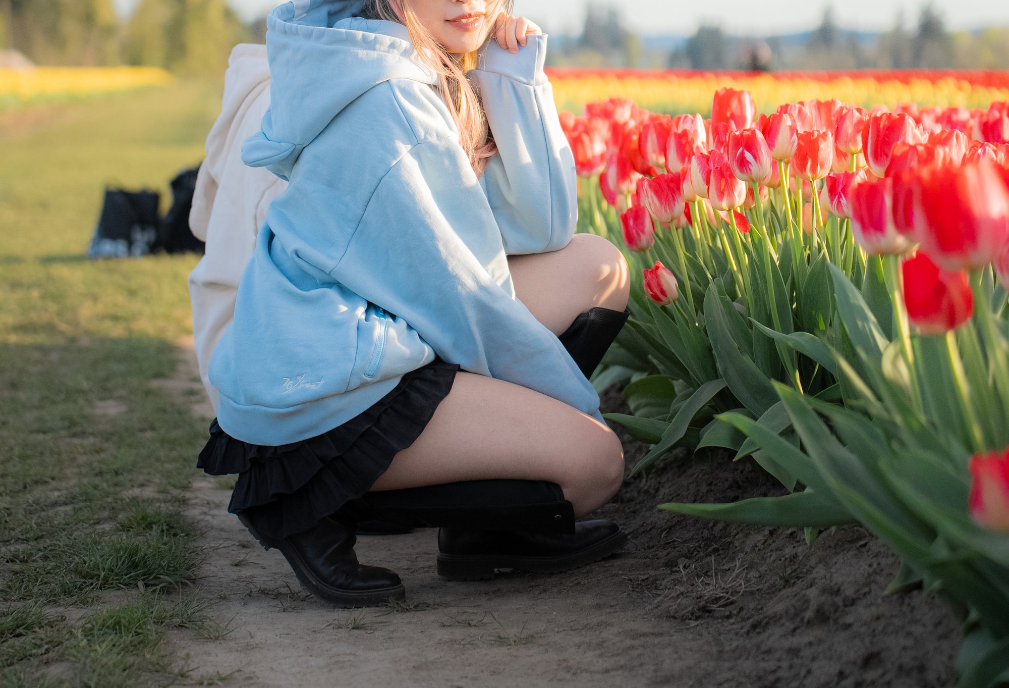 [PRE-ORDER] Sea Salt Cream Heavyweight Hoodie